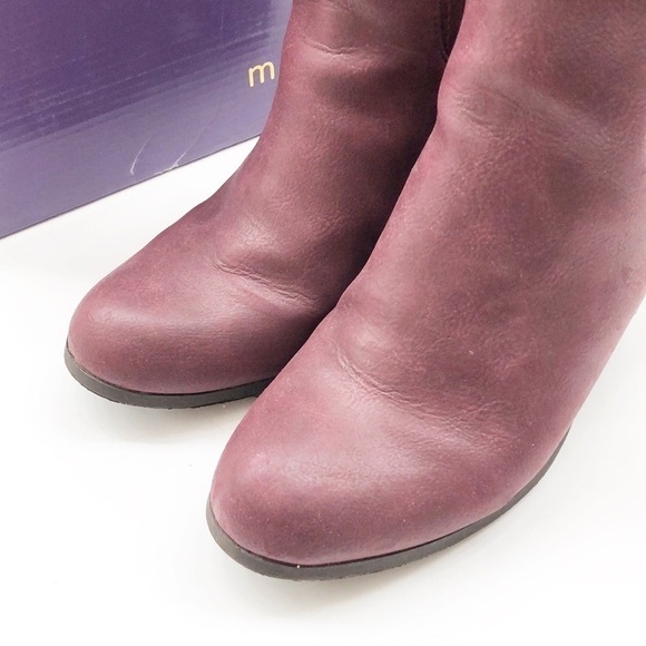 Madden Girl Davina burgundy ankle bootie - Picture 4 of 11